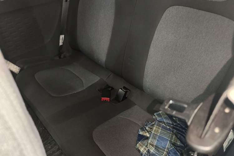 Used Wuling Hongguang MINIEV 2022 Macaron Premium Model – Lithium Iron Phosphate Left Rear Seat