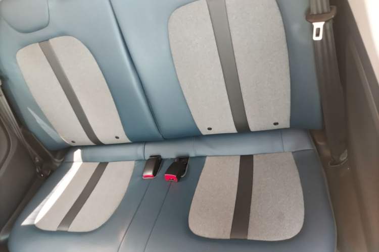 Used Wuling Hongguang MINIEV 2022 GAMEBOY 200km Gaming Edition with Lithium Iron Phosphate Left Rear Seat