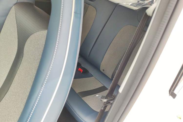 Used Wuling Hongguang MINIEV 2022 GAMEBOY 200km Gaming Edition with Lithium Iron Phosphate Left Rear Seat