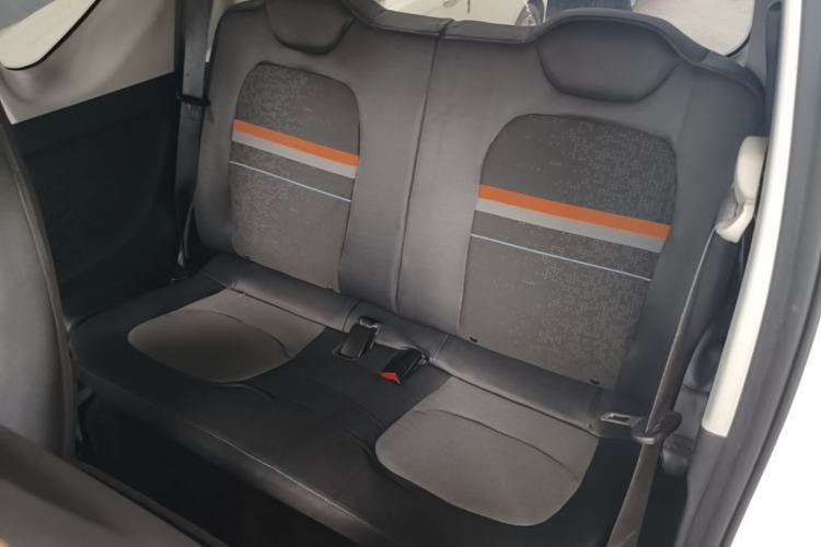 Used Wuling Hongguang MINIEV 2022 Zizai Version Lithium Iron Phosphate Left Rear Seat