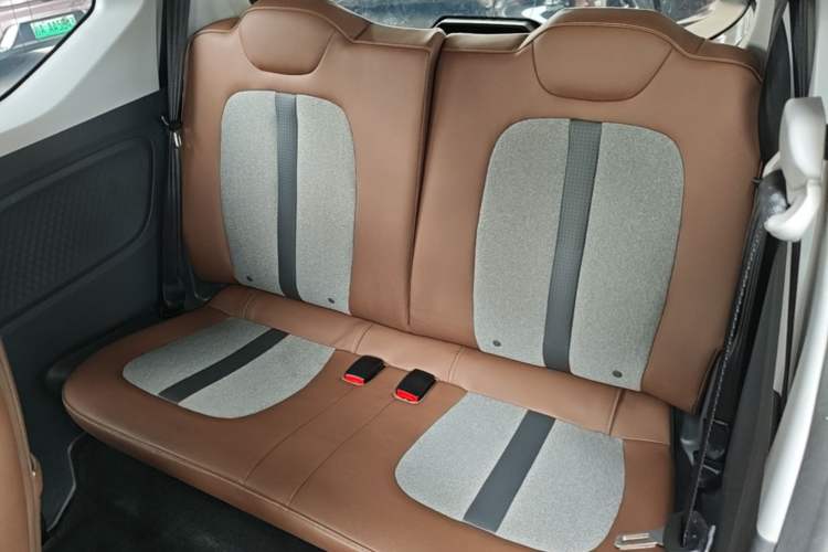 Used Wuling Hongguang MINIEV 2022 GAMEBOY 300km Enthusiast Model with Lithium Iron Phosphate Left Rear Seat