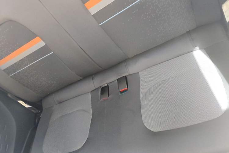 Used Wuling Hongguang MINIEV 2022 Easy Version Lithium Iron Phosphate Left Rear Seat