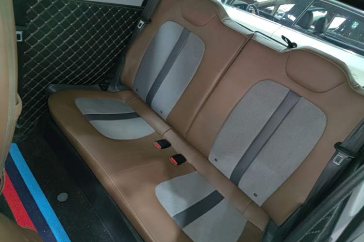 Used Wuling Hongguang MINIEV 2022 GAMEBOY 300km Enthusiast Model with Lithium Iron Phosphate Left Rear Seat