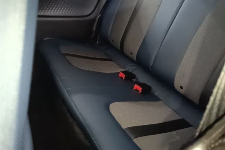 Used Wuling Hongguang MINIEV 2022 GAMEBOY 300km Play Edition Lithium Iron Phosphate Left Rear Seat