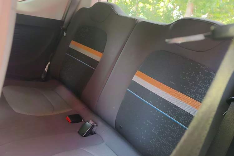 Used Wuling Hongguang MINIEV 2022 Easy Version Lithium Iron Phosphate Left Rear Seat