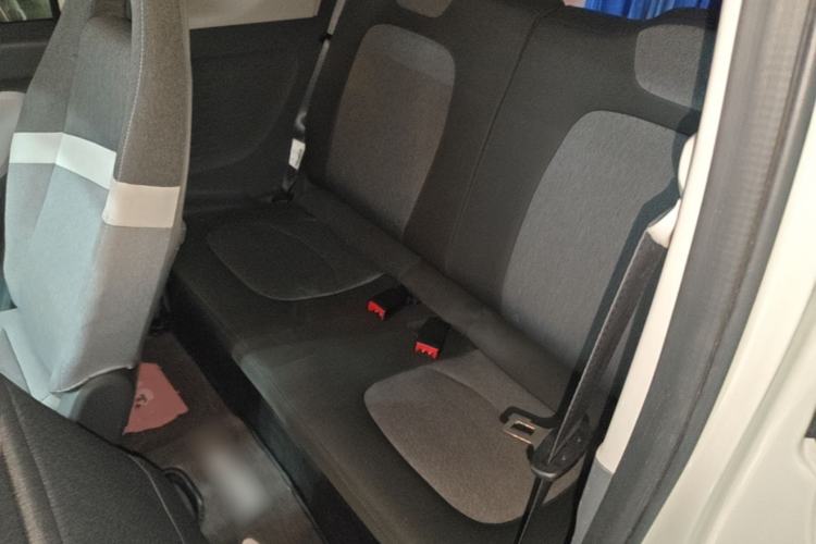 Used Wuling Hongguang MINIEV 2022 Macaron Premium Model – Lithium Iron Phosphate Left Rear Seat
