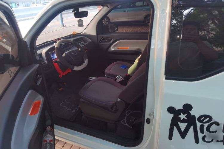 Used Wuling Hongguang MINIEV 2022 Zizai Version Lithium Iron Phosphate Left Rear Seat