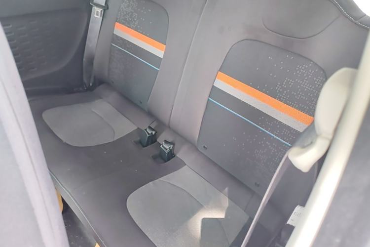 Used Wuling Hongguang MINIEV 2022 Zizai Version Lithium Iron Phosphate Left Rear Seat