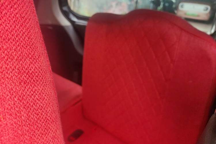 Used Wuling Hongguang MINIEV 2022 Macaron Premium Model – Lithium Iron Phosphate Left Rear Seat