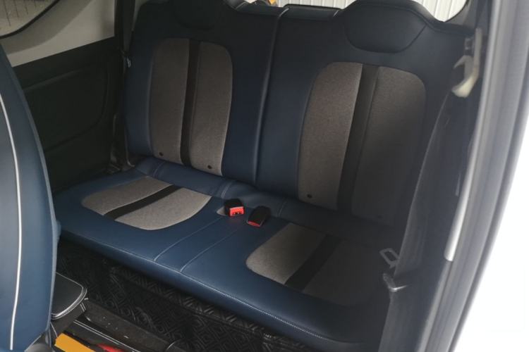 Used Wuling Hongguang MINIEV 2022 GAMEBOY 300km Enthusiast Model with Lithium Iron Phosphate Left Rear Seat