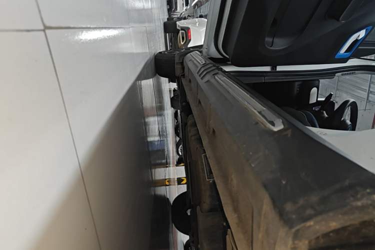 Used Wuling Hongguang MINIEV 2022 GAMEBOY 300km Enthusiast Model with Lithium Iron Phosphate Left Side Sill
