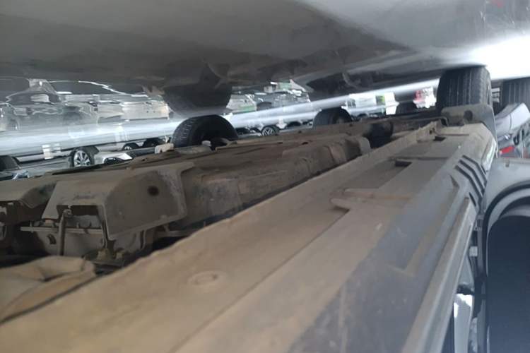 Used Wuling Hongguang MINIEV 2022 GAMEBOY 200km Gaming Edition with Lithium Iron Phosphate Left Side Sill
