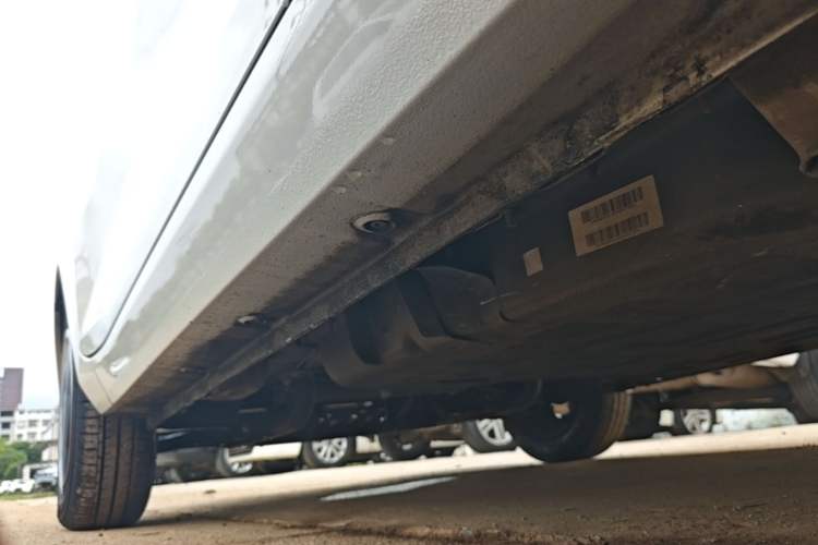 Used Wuling Hongguang MINIEV 2022 Macaron Premium Model – Lithium Iron Phosphate Left Side Sill