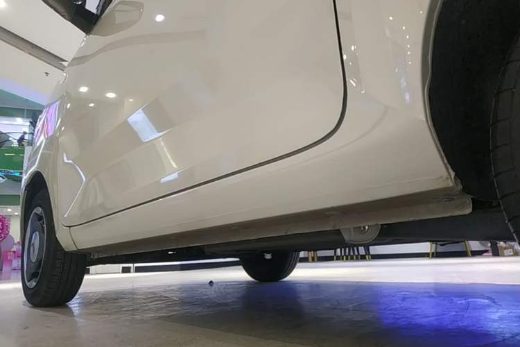 Used Wuling Hongguang MINIEV 2022 Macaron Fashion Edition Lithium-Nickel-Cobalt-Alpha-oxide Left Side Sill