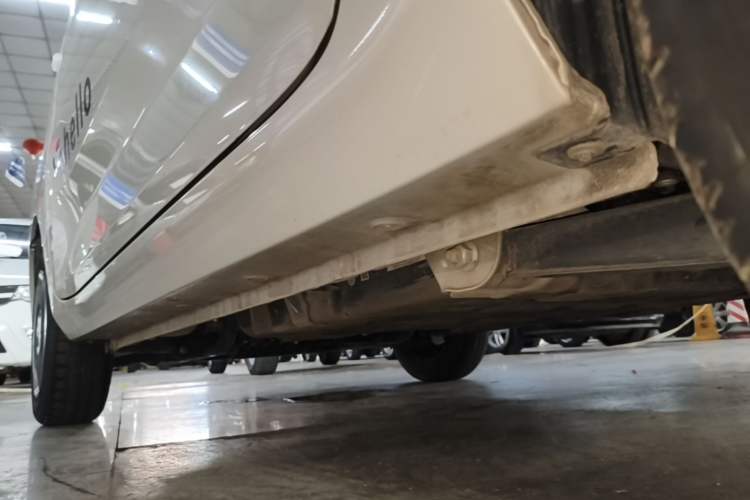 Used Wuling Hongguang MINIEV 2022 Macaron Premium Model – Lithium Iron Phosphate Left Side Sill
