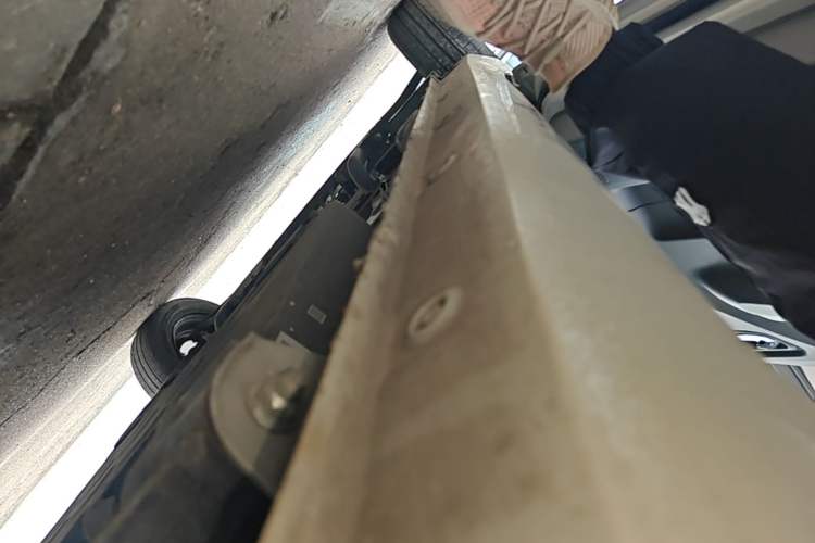 Used Wuling Hongguang MINIEV 2022 Macaron Fashion Edition Lithium-Nickel-Cobalt-Alpha-oxide Left Side Sill