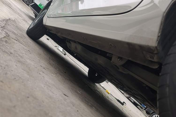 Used Wuling Hongguang MINIEV 2022 Macaron Fashion Model Lithium Iron Phosphate Left Side Sill