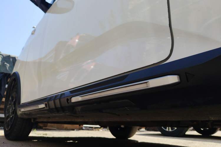 Used Wuling Hongguang MINIEV 2022 GAMEBOY 300km Enthusiast Model with Lithium Iron Phosphate Left Side Sill