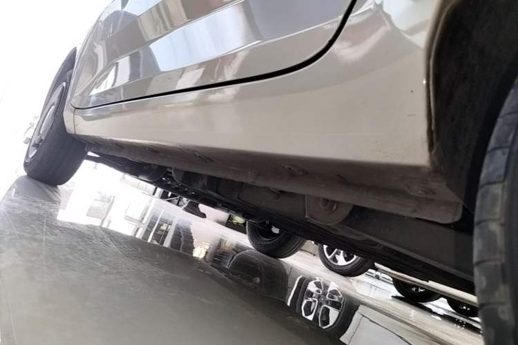 Used Wuling Hongguang MINIEV 2022 Macaron Premium Model – Lithium Iron Phosphate Left Side Sill