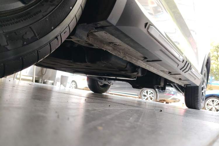 Used Wuling Hongguang MINIEV 2022 GAMEBOY 300km Enthusiast Model with Lithium Iron Phosphate Left Side Sill