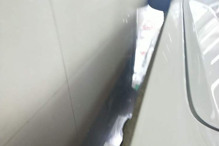 Used Wuling Hongguang MINIEV 2022 Zizai Version Lithium-NMC Left Side Sill