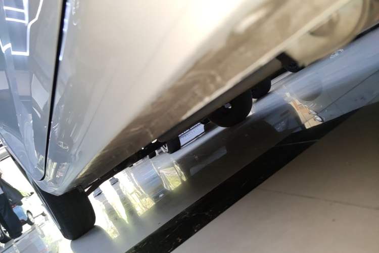 Used Wuling Hongguang MINIEV 2022 Easy Version Lithium Iron Phosphate Left Side Sill