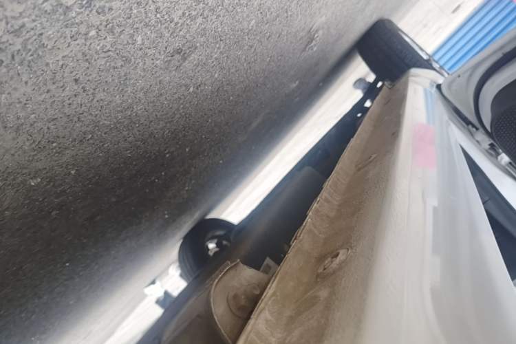 Used Wuling Hongguang MINIEV 2022 Zizai Version Lithium Iron Phosphate Left Side Sill