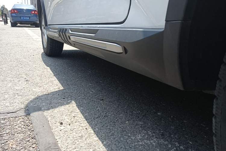 Used Wuling Hongguang MINIEV 2022 GAMEBOY 300km Enthusiast Model with Lithium Iron Phosphate Left Side Sill