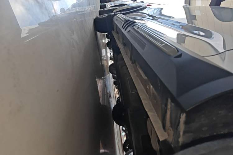 Used Wuling Hongguang MINIEV 2022 GAMEBOY 300km Enthusiast Model with Lithium Iron Phosphate Left Side Sill