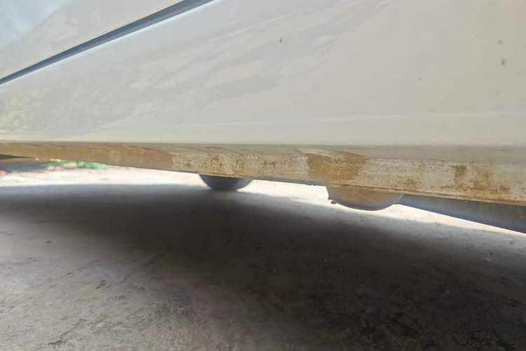 Used Wuling Hongguang MINIEV 2022 Zizai Version Lithium Iron Phosphate Left Side Sill