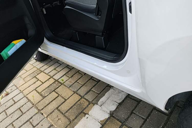 Used Wuling Hongguang MINIEV 2022 Enjoy Edition Lithium Iron Phosphate Left Side Sill