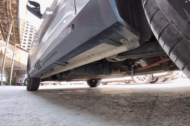 Used Wuling Hongguang MINIEV 2022 GAMEBOY 200km Gaming Edition with Lithium Iron Phosphate Left Side Sill