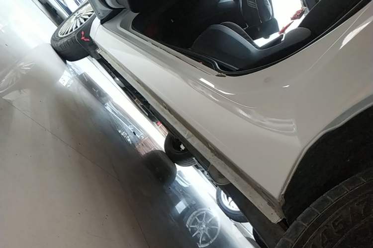 Used Wuling Hongguang MINIEV 2022 Easy Version Lithium Iron Phosphate Left Side Sill