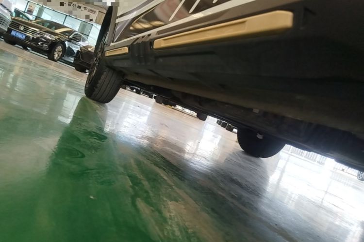 Used Wuling Hongguang MINIEV 2022 GAMEBOY 200km Gaming Edition with Lithium Iron Phosphate Left Side Sill