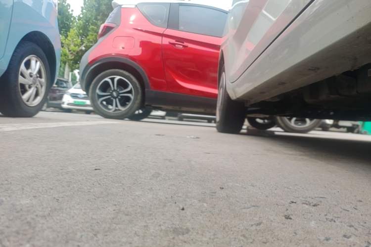 Used Wuling Hongguang MINIEV 2022 Macaron Premium Model – Lithium Iron Phosphate Left Side Sill