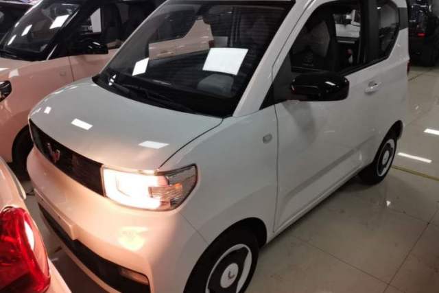 Used Wuling Hongguang MINIEV 2022 Macaron Fashion Model Lithium Iron Phosphate