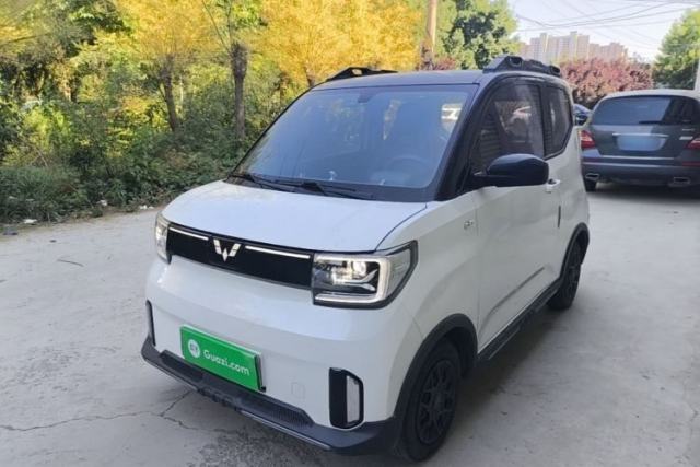 Used Wuling Hongguang MINIEV 2022 GAMEBOY 200km Gaming Edition with Lithium Iron Phosphate
