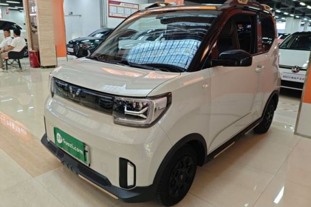 Wuling Hongguang MINIEV 2022 GAMEBOY 200km Gaming Edition with Lithium Iron Phosphate usado