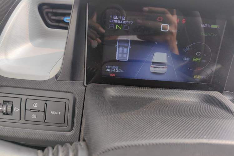 Used Wuling Hongguang MINIEV 2022 Enjoy Edition Lithium-Ion Battery Odometer Close Up