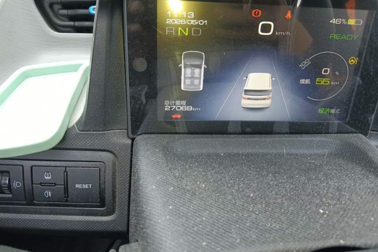 Used Wuling Hongguang MINIEV 2022 Zizai Version Lithium Iron Phosphate Odometer Close Up