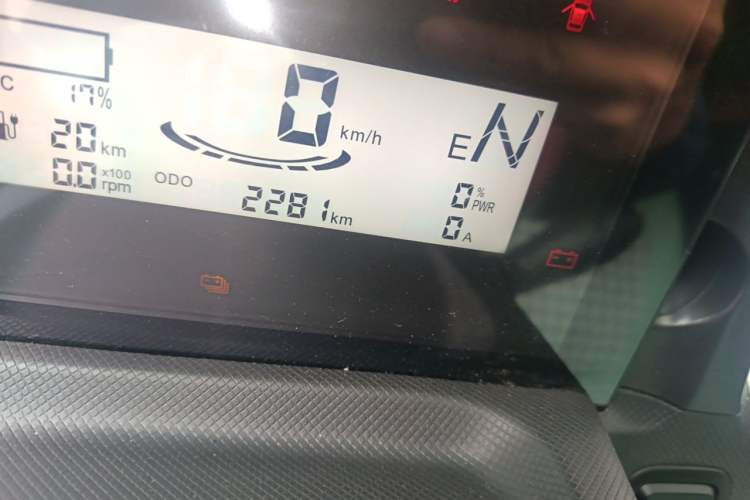 Used Wuling Hongguang MINIEV 2022 Easy Version Lithium Iron Phosphate Odometer Close Up