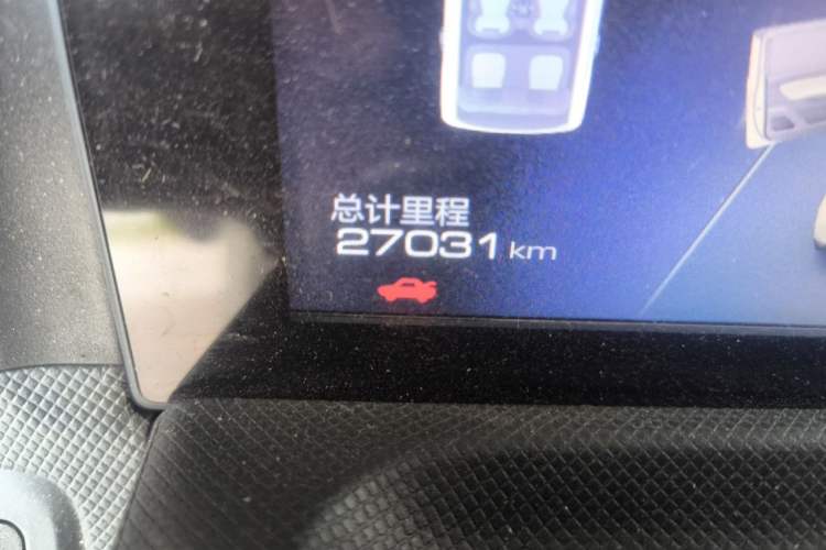 Used Wuling Hongguang MINIEV 2022 Macaron Premium Model – Lithium Iron Phosphate Odometer Close Up