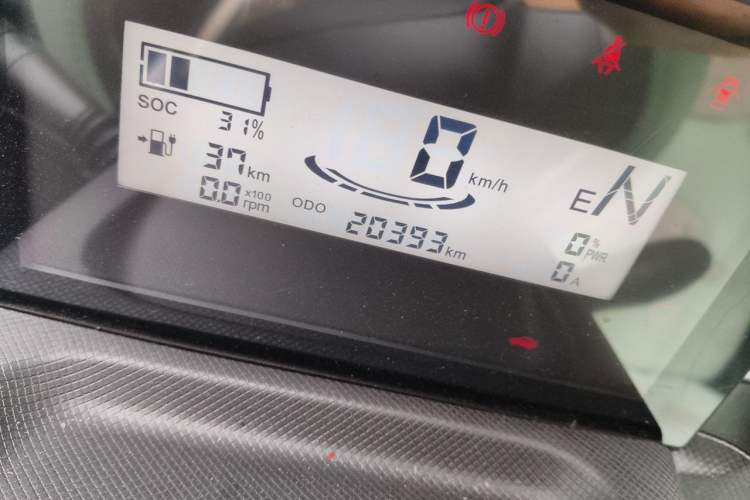 Used Wuling Hongguang MINIEV 2022 Easy Version Lithium Iron Phosphate Odometer Close Up