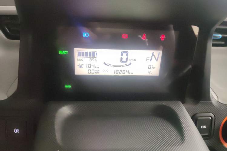 Used Wuling Hongguang MINIEV 2022 Easy Version Lithium-NMC Odometer Close Up