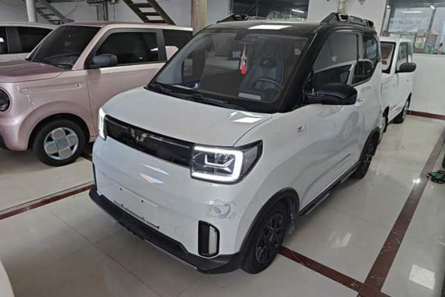 Used Wuling Hongguang MINIEV 2022 GAMEBOY 300km Enthusiast Model with Lithium Iron Phosphate