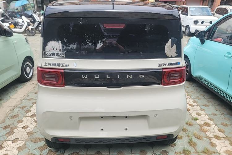 Used Wuling Hongguang MINIEV 2022 Macaron Fashion Model Lithium Iron Phosphate Rear