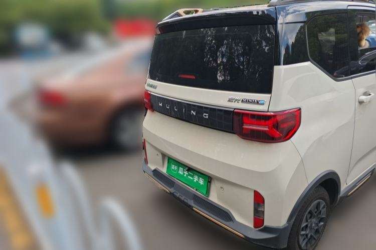 Used Wuling Hongguang MINIEV 2022 GAMEBOY 300km Enthusiast Model with Lithium Iron Phosphate Rear