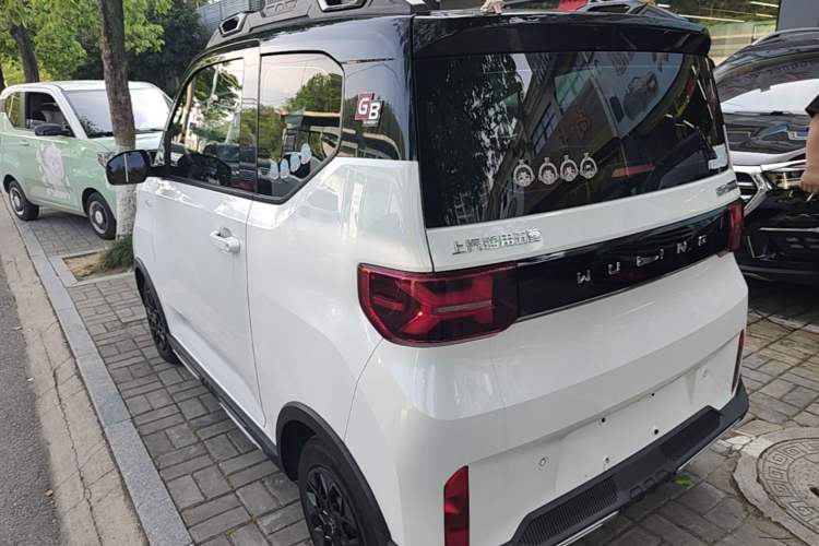 Used Wuling Hongguang MINIEV 2022 GAMEBOY 300km Enthusiast Model with Lithium Iron Phosphate Rear Left 45 Deg