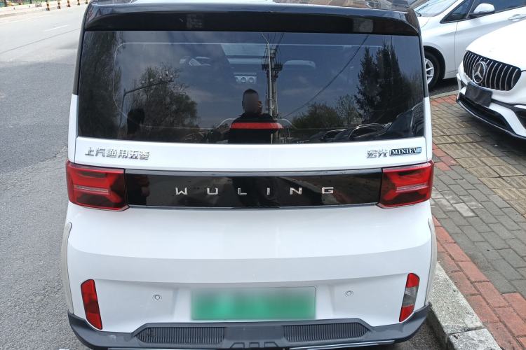 Used Wuling Hongguang MINIEV 2022 GAMEBOY 300km Enthusiast Model with Lithium Iron Phosphate Rear