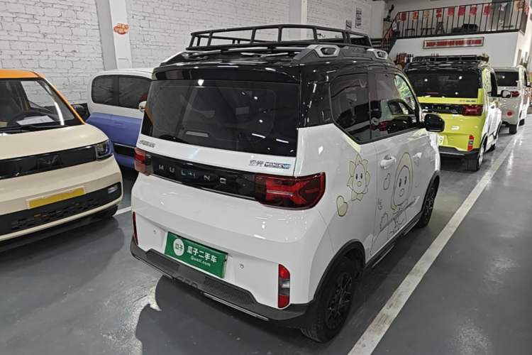 Used Wuling Hongguang MINIEV 2022 GAMEBOY 300km Enthusiast Model with Lithium Iron Phosphate Rear Right 45 Deg